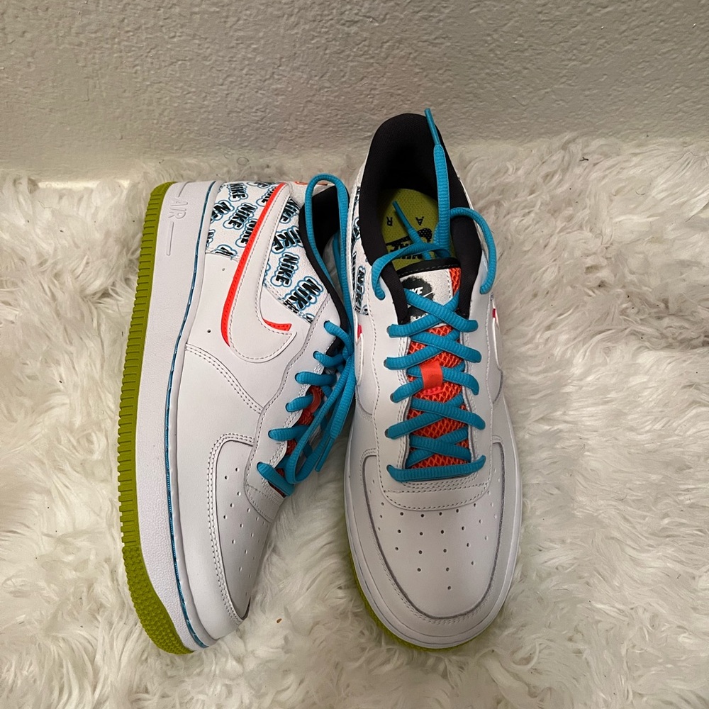 Colorful forces - Picture 2 of 3